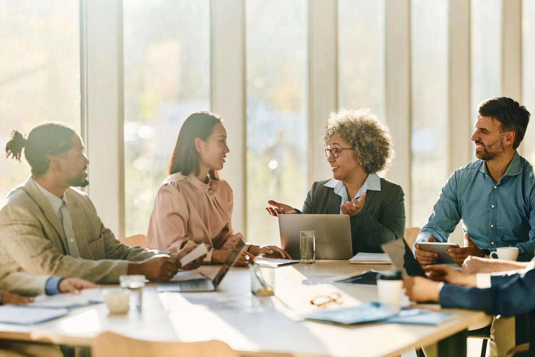Équipe de partenaires en collaboration